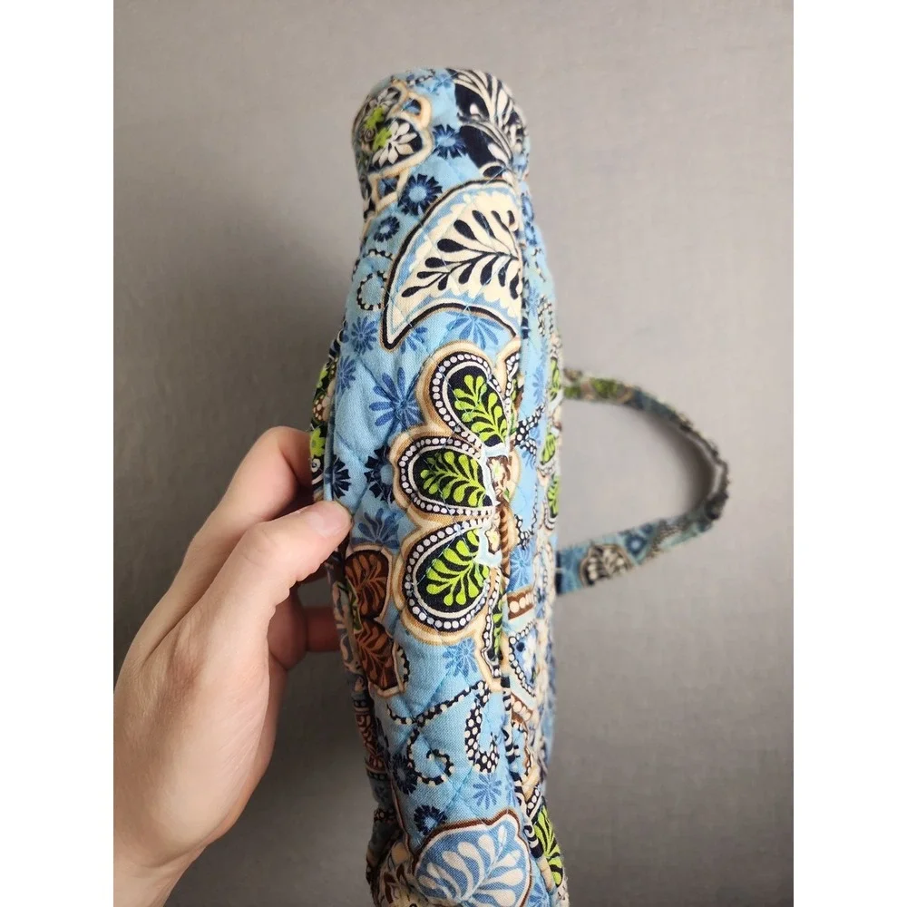 VERA BRADLEY Bali Blue Quilted Purse Blue/Brown Floral print Hobo Shoulder Bag
